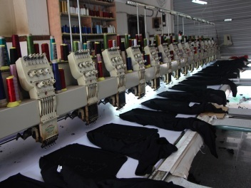 桐鄉(xiāng)濮院王結(jié)服裝網(wǎng)店 數(shù)字化時(shí)代的服飾零售新勢力